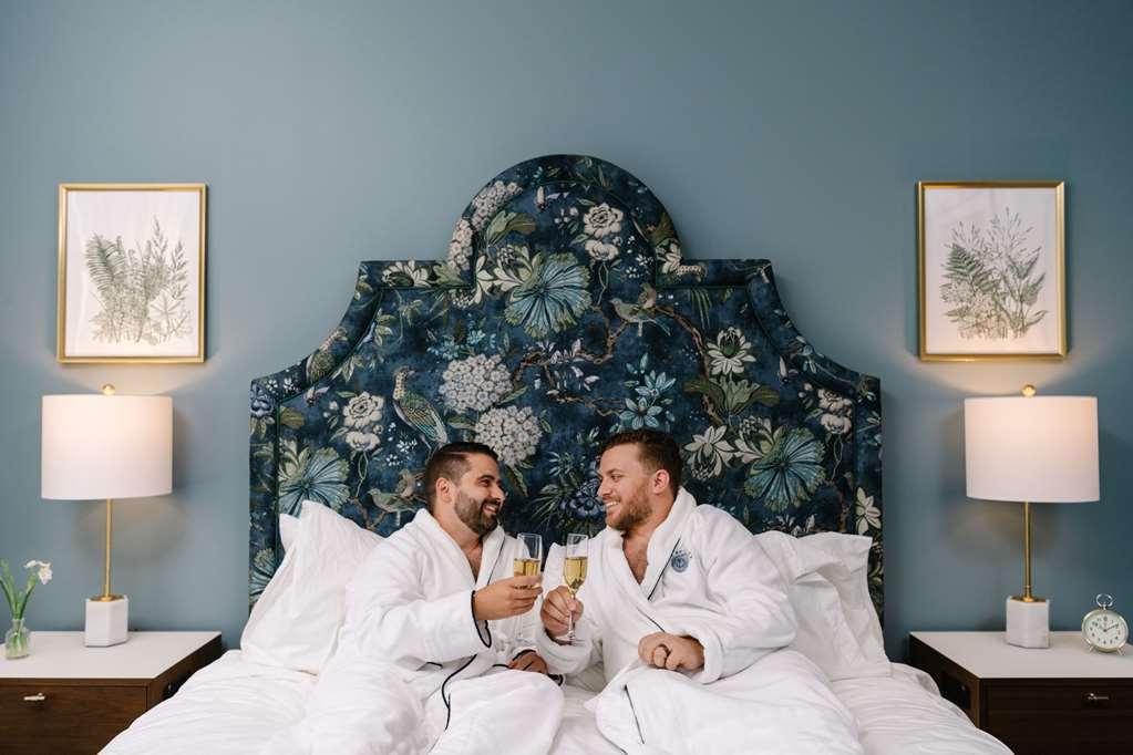 The Bradley Hotel Fort Wayne Kamer foto